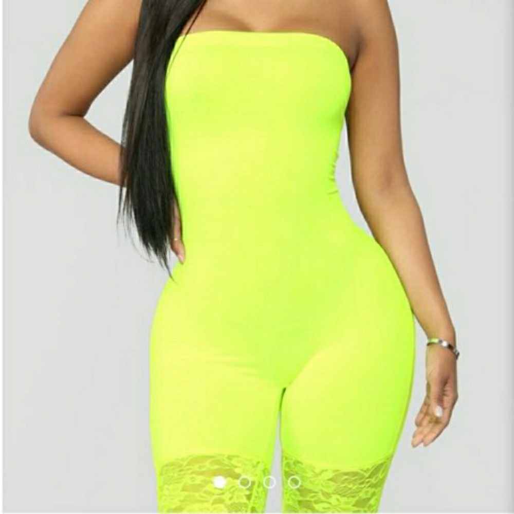 Fashion Nova Lace to the end romper